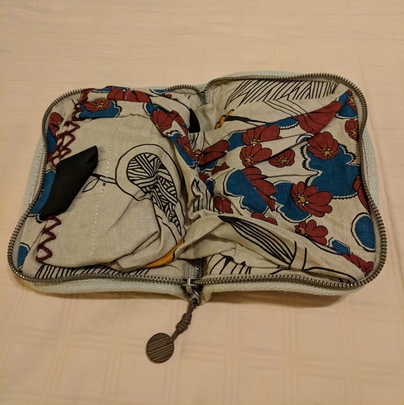 The Sak Happy and Free Mini Tote - Picture 2 of 7